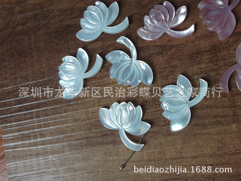 beat·365-市文明办主任到我县看望慰问道德模范(图2) beat365官网