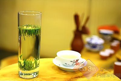 市民宗委到两安瑶族乡调研民族团结进步进校园工作-beat365亚洲体育官方网站(图3) beat365亚洲体育官方网站