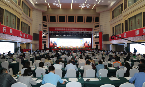 beat365官网_月经量多或不孕 经期用卫生巾超15片要警惕