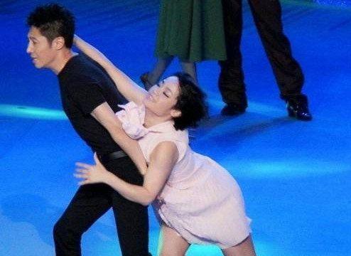 beat365亚洲体育官方网站:120支顶级战队今日上海“上膛” 快手绝地求生公开赛一触即发