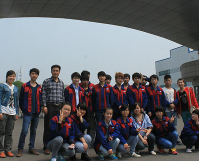 ‘beat365亚洲体育官方网站’钟山:“迎春花”集中执行行动执行到位112万余元, 让群众提“钱”欢度新春(图1) beat365官网