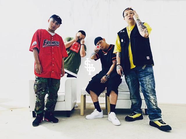 塞外雄鹰,战意全新草原赛季福利享不停!‘beat365亚洲体育官方网站’(图1) beat365官网