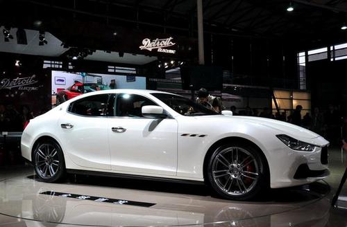 最近好看的中长发发型,需要的看这里!-beat365官网(图2) beat·365