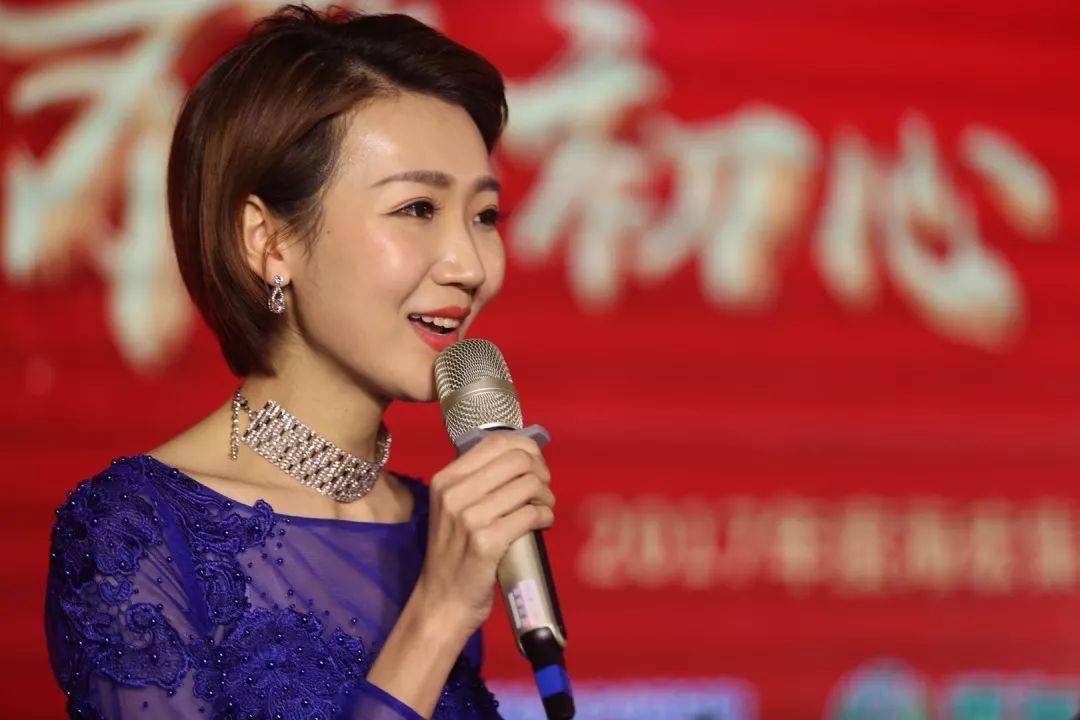 一线主持人授课!廊坊广播电视台主持人培训班开始报名啦!‘beat365亚洲体育官方网站’(图2)
一线主持人授课!廊坊广播电视台主持人培训班开始报名啦!‘beat365亚洲体育官方网站’(图2)
